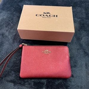 Coach wristlet purse/wallet